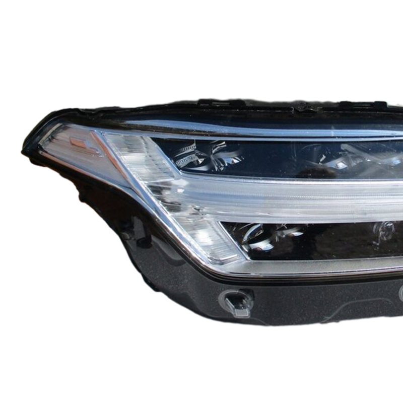 31677045 Auto Spare Part Right Headlight For  SGS Certified