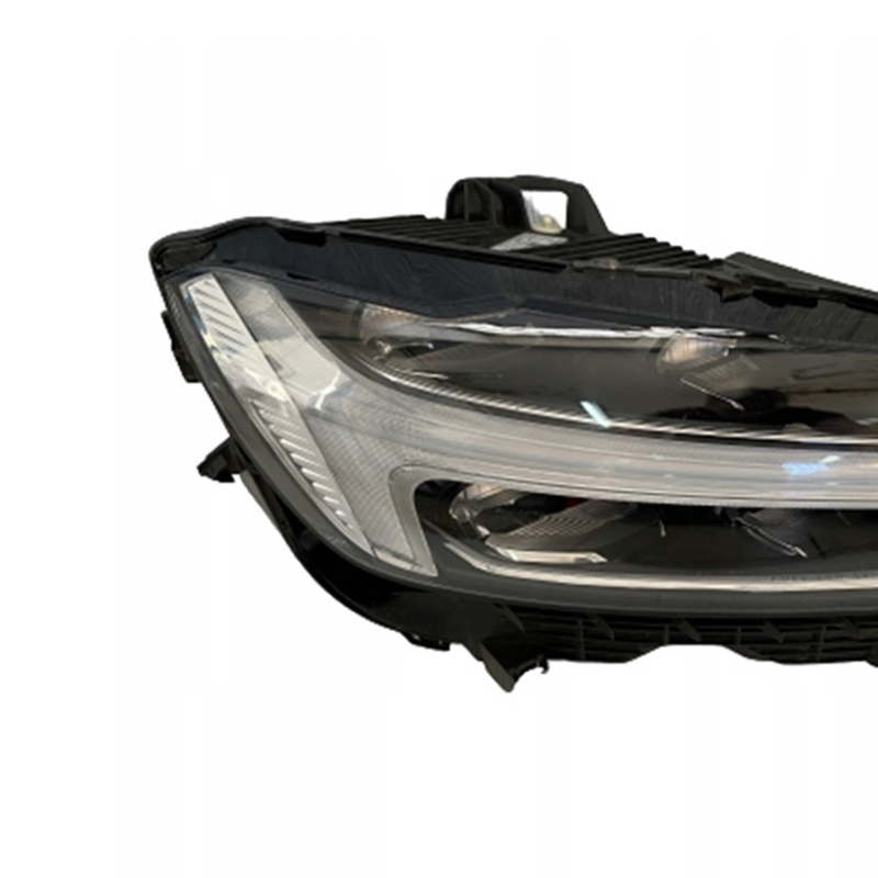 31656561 Auto Spare Part Right Headlight For  SGS Certified