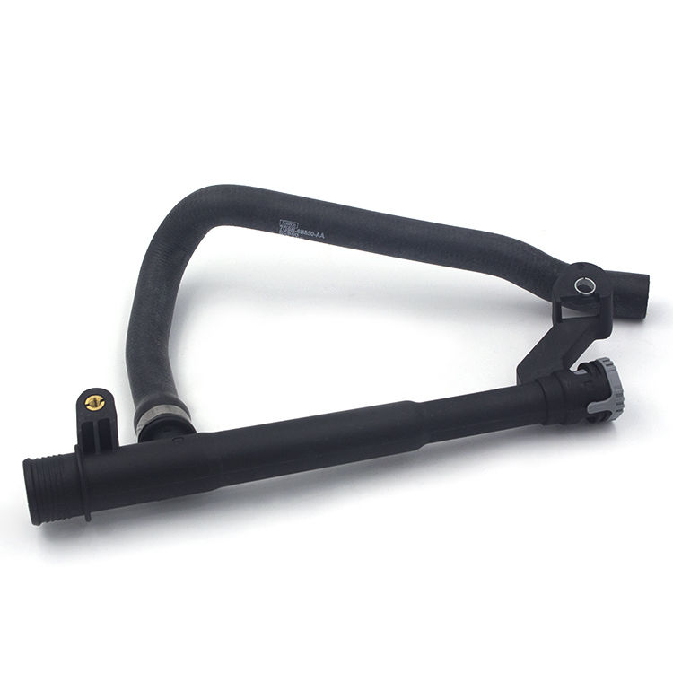 Womala Engine Output Hose Oil Cooler Water Pipe OE 30774514 for Auto Parts Auto Parts